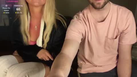 Snapshot of xoprincesspeachxo chatting on 01-18-26, 10:57 xoprincesspeachxo online show from 01-18-26, 10:57