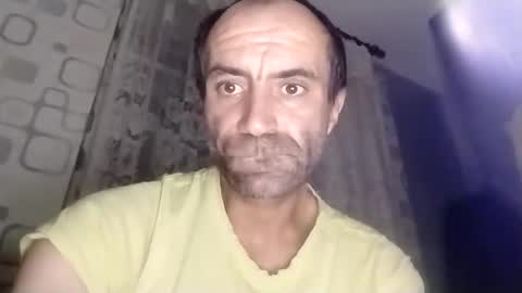 Snapshot of xploid1982 chatting on 10-20-25, 07:47 xploid1982 online show from 10-20-25, 07:47