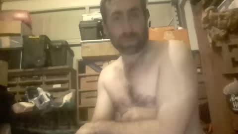 Xploringus online show from 12-15-25, 08:29