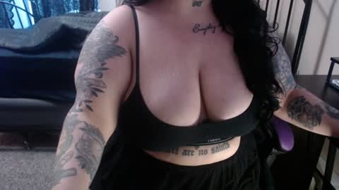 xorileyschembri online show from 02-07-25, 01:04