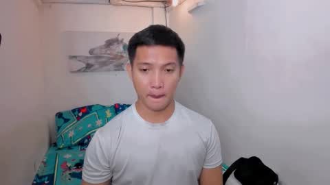 Snapshot of xsebastian19 chatting on 12-15-25, 10:47 xsebastian19 online show from 12-15-25, 10:47