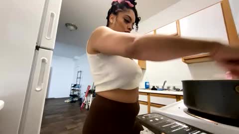 xStarGazingx online show from 01-29-25, 01:58