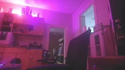 Johnny online show from 02-23-25, 03:45