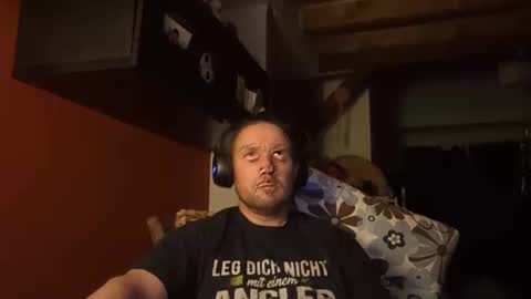 Snapshot of xtedx23 chatting on 01-28-25, 12:15 xtedx23 online show from 01-28-25, 12:15