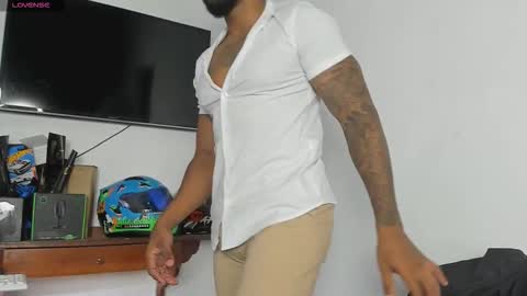 Stipp3r online show from 01-05-26, 05:27