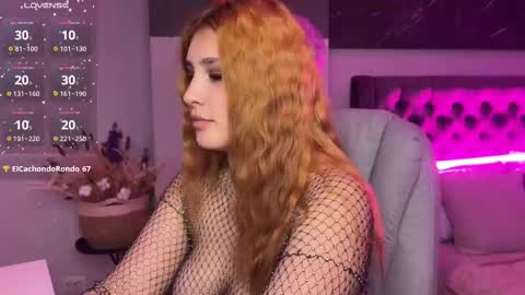 Snapshot of xtrahotx chatting on 02-22-25, 01:33 Milana online show from 02-22-25, 01:33