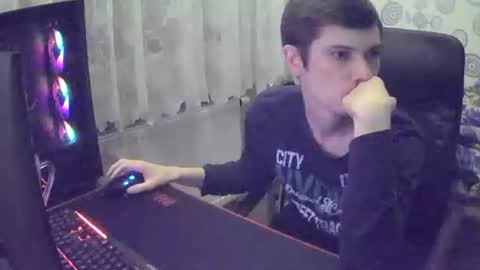 Snapshot of xvenon9898x chatting on 10-05-25, 09:56 xvenon9898x online show from 10-05-25, 09:56