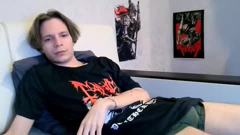 Snapshot of xwannalove chatting on 11-30-25, 07:12 xWannalove online show from 11-30-25, 07:12