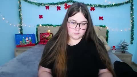 Snapshot of xx_daniella_xx chatting on 01-11-25, 05:10 xx daniella xx online show from 01-11-25, 05:10