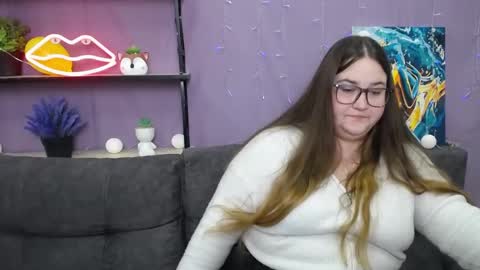 Snapshot of xx_daniella_xx chatting on 01-28-25, 04:39 xx daniella xx online show from 01-28-25, 04:39