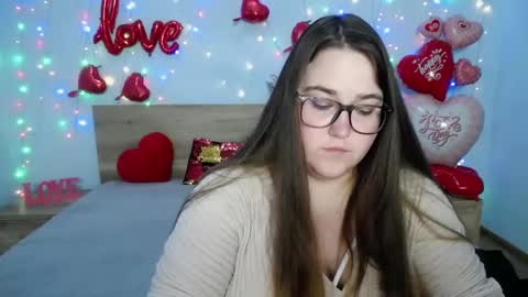 Snapshot of xx_daniella_xx chatting on 02-15-25, 10:31 xx daniella xx online show from 02-15-25, 10:31