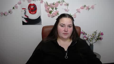 Snapshot of xx_daniella_xx chatting on 11-28-25, 07:44 xx daniella xx online show from 11-28-25, 07:44