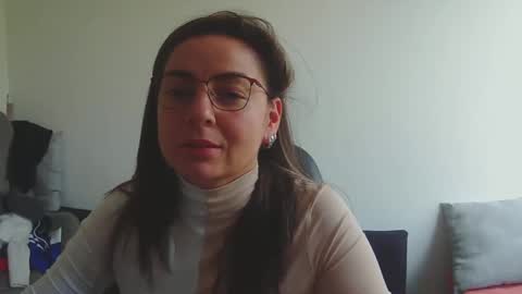 beyota online show from 10-21-25, 08:42