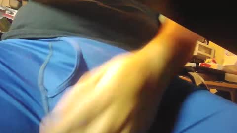 xxdadbod4ladiesxx online show from 02-10-26, 09:52