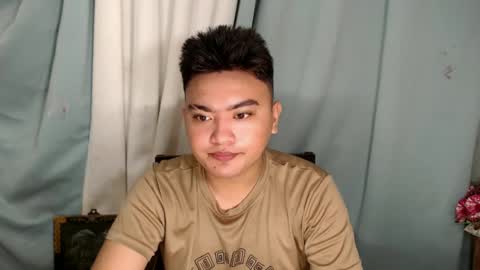 Loyd online show from 01-04-25, 01:42