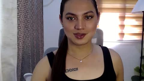 Snapshot of xxjulielovesyouxx chatting on 12-18-24, 05:04 July online show from 12-18-24, 05:04