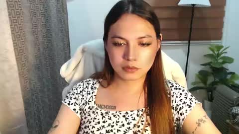 Snapshot of xxjulielovesyouxx chatting on 02-21-25, 06:48 July online show from 02-21-25, 06:48