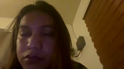 Snapshot of xxjulielovesyouxx chatting on 11-01-25, 01:35 July online show from 11-01-25, 01:35