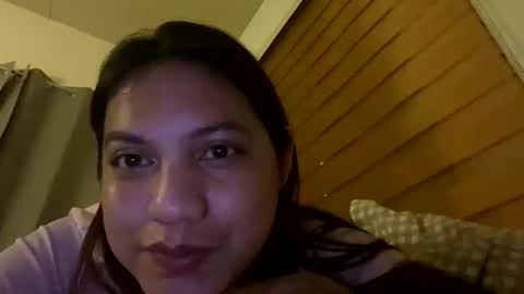 Snapshot of xxjulielovesyouxx chatting on 11-04-25, 05:45 July online show from 11-04-25, 05:45