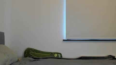  Next online Monday to Friday 10am till 2pm UK time online show from 12-04-24, 10:57