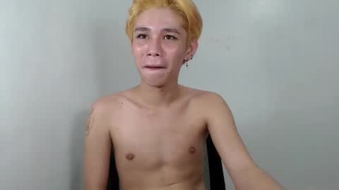 Snapshot of xxsebastian18 chatting on 12-12-24, 07:48 seb online show from 12-12-24, 07:48