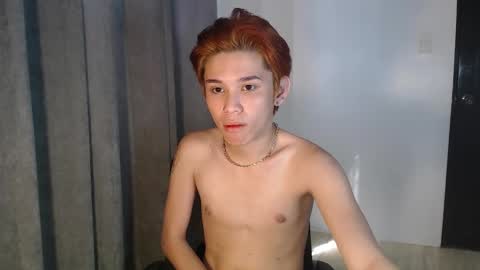 Snapshot of xxsebastian18 chatting on 01-17-25, 02:18 seb online show from 01-17-25, 02:18