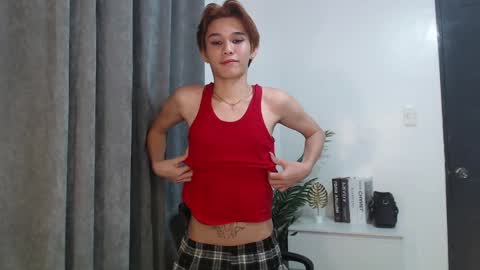 Snapshot of xxsebastian18 chatting on 01-26-25, 11:06 seb online show from 01-26-25, 11:06