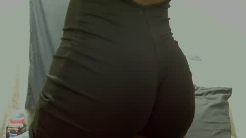 xxsexytalia28 online show from 02-10-25, 06:24