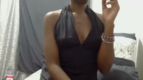 xxsexytalia28 online show from 02-24-25, 06:47