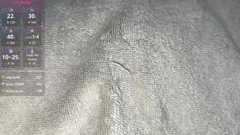 Snapshot of xxsoakingwet chatting on 12-13-25, 08:14 xxSoakingWet online show from 12-13-25, 08:14