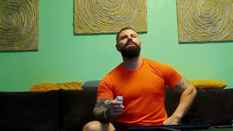 Xtream Leonard online show from 11-25-25, 10:15