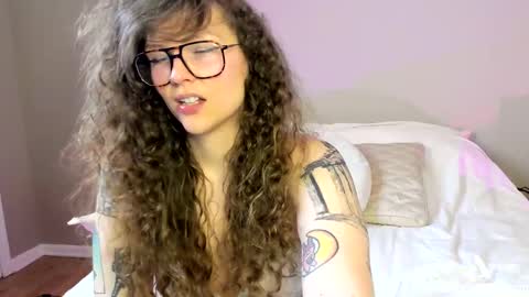 Aura  Deluge  online show from 03-04-25, 12:29