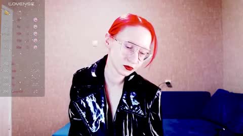 Snapshot of xxx_goddes_xxx chatting on 02-13-25, 05:33 Andariel online show from 02-13-25, 05:33