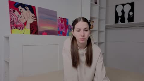 Snapshot of xxx_hotbae_xxx chatting on 02-26-26, 04:33 Eva online show from 02-26-26, 04:33