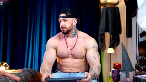 Snapshot of xxx_jane_xxx chatting on 03-06-25, 07:32 online show from 03-06-25, 07:32