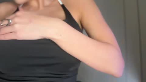 Snapshot of xxx_leila chatting on 03-23-26, 09:13 xxx_leila online show from 03-23-26, 09:13