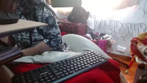 Snapshot of xxx_morena chatting on 03-09-25, 02:10   LILI  online show from 03-09-25, 02:10