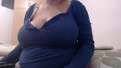 Ayanda online show from 02-25-25, 10:26