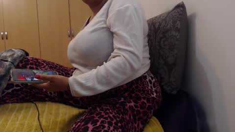 Ayanda online show from 10-15-25, 08:53