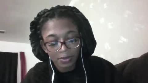 Danielle online show from 12-23-25, 02:09