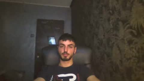 xxxdonpuiuuxxx online show from 01-30-25, 03:29