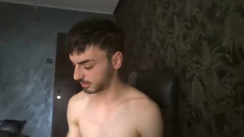 xxxdonpuiuuxxx online show from 02-05-25, 09:46