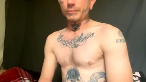 Snapshot of xxxelgalloxxx chatting on 12-15-24, 09:03 Hornyfuck99 online show from 12-15-24, 09:03