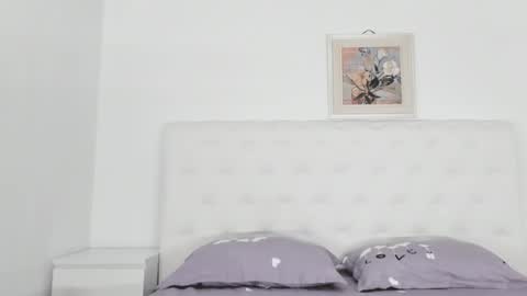 Elvira online show from 02-04-25, 07:18