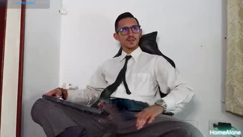 Kev online show from 12-14-25, 07:40