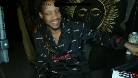 xxxjrstrokesxxx online show from 02-02-25, 06:26