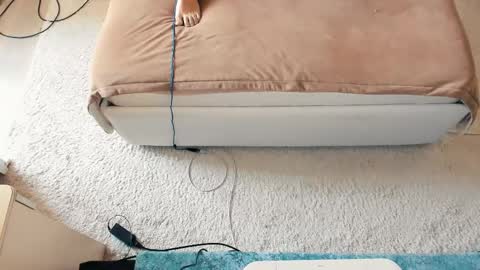 Snapshot of xxxkeera chatting on 09-21-25, 06:37 kira online show from 09-21-25, 06:37