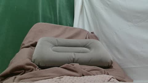 Snapshot of xxxlola_ chatting on 02-28-26, 08:21 Lola online show from 02-28-26, 08:21