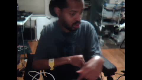 Snapshot of xxxonwheelz chatting on 09-12-25, 04:45 xxxonwheelz online show from 09-12-25, 04:45