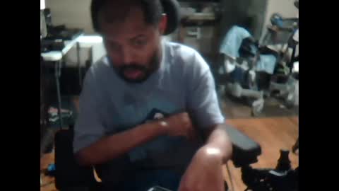 Snapshot of xxxonwheelz chatting on 09-26-25, 09:41 xxxonwheelz online show from 09-26-25, 09:41